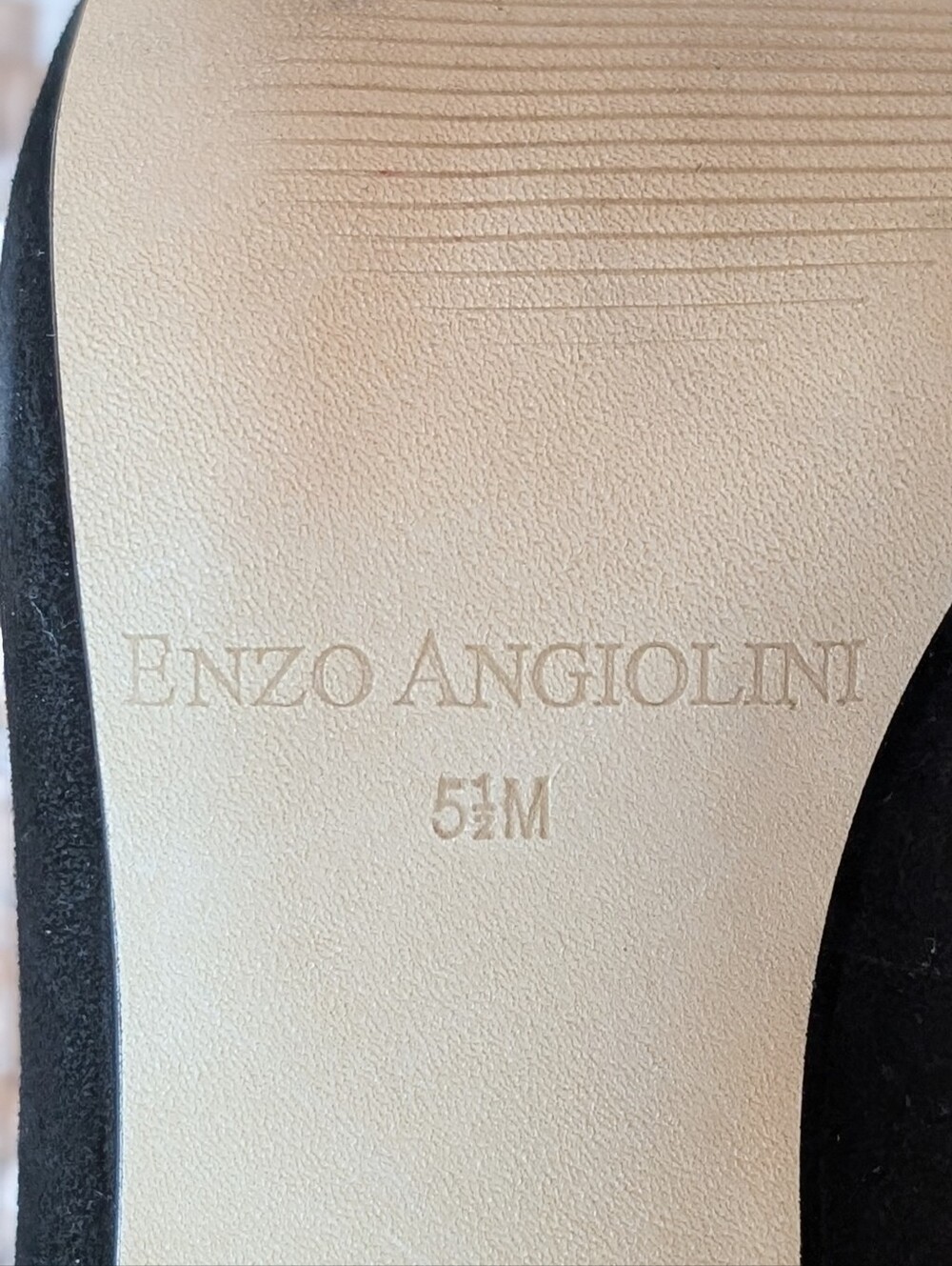 NWOT Enzo Angiolini Black Suede Leather 4" High Heel Pumps Size 5 1/2 - Picture 7 of 7